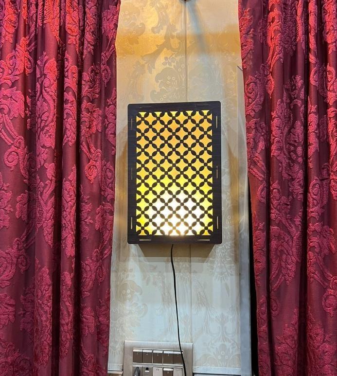 Modern Decorative Wall Lamp With Traditional Patterns